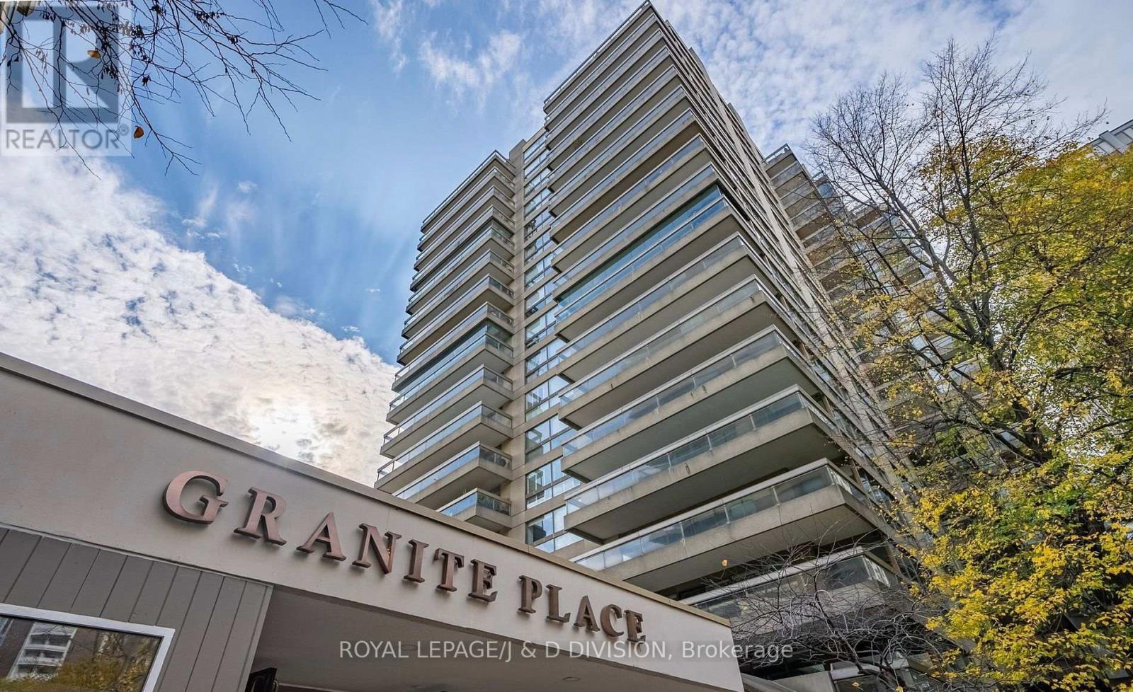 804 - 63 St Clair Avenue W, Toronto, Ontario  M4V 2Y9 - Photo 29 - C13047864