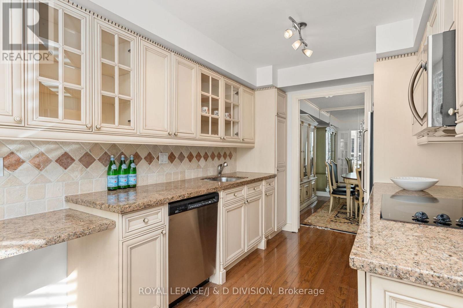 302 - 3800 Yonge Street, Toronto, Ontario  M4N 3P7 - Photo 14 - C13144630