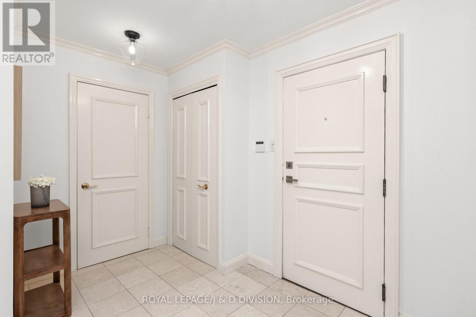 302 - 3800 Yonge Street, Toronto, Ontario  M4N 3P7 - Photo 4 - C13144630