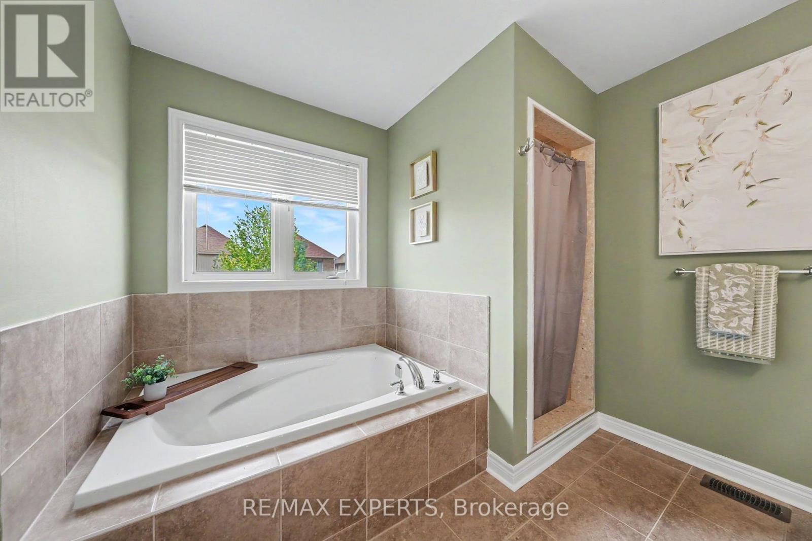 54 Weaver Terrace, New Tecumseth, Ontario  L0G 1W0 - Photo 29 - N13166798