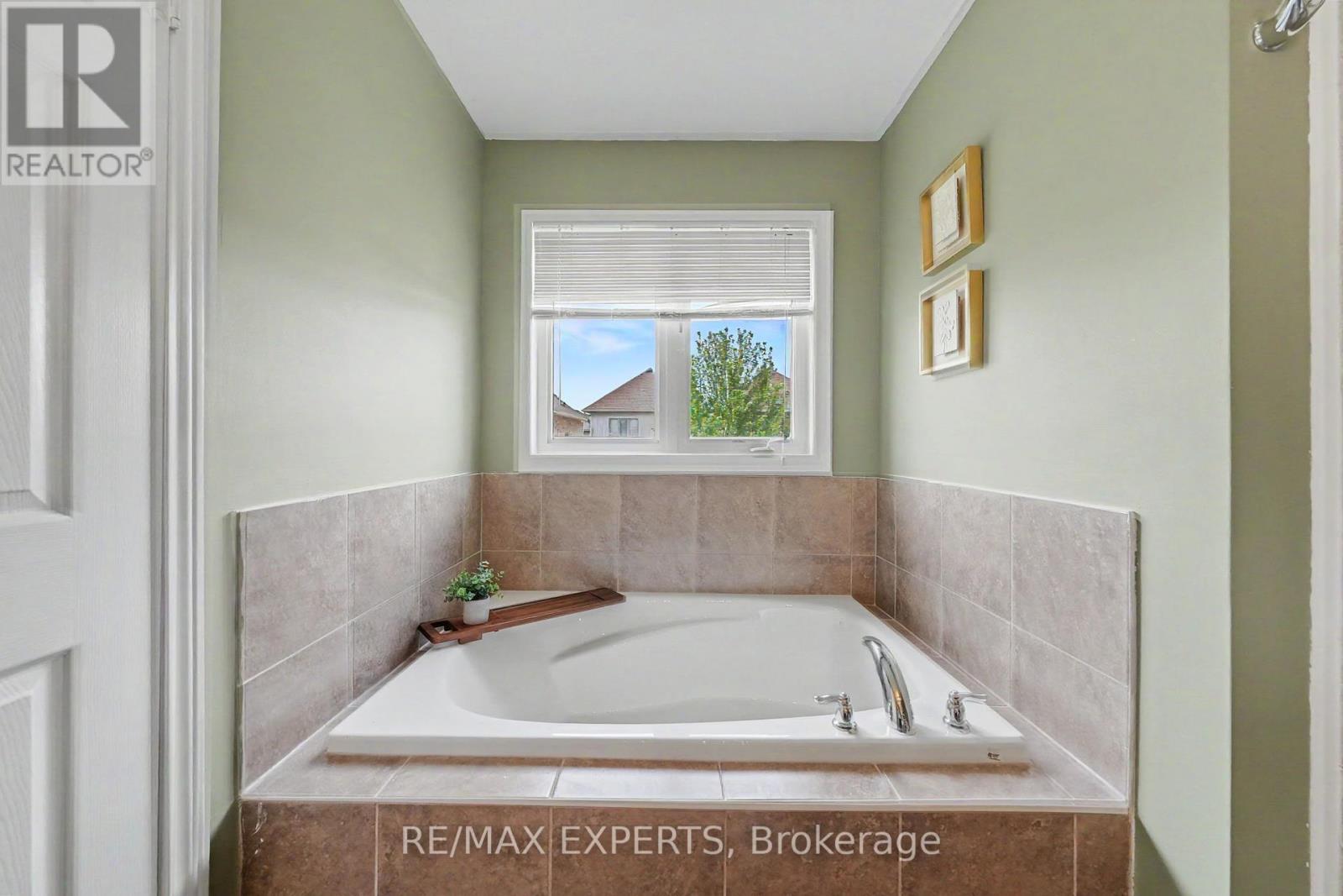 54 Weaver Terrace, New Tecumseth, Ontario  L0G 1W0 - Photo 30 - N13166798