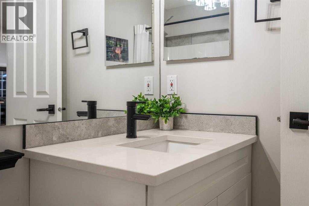 94 Edgebrook Heights Nw, Calgary, Alberta  T3A 5M5 - Photo 32 - A2306637