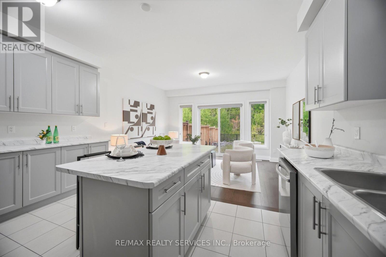 29 Summerbeam Way, Brampton, Ontario  L6Y 0E3 - Photo 11 - W13166782