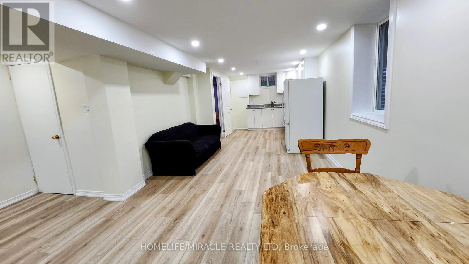7 Mcclure Avenue, Brampton, Ontario  L6X 2E2 - Photo 10 - W13166822
