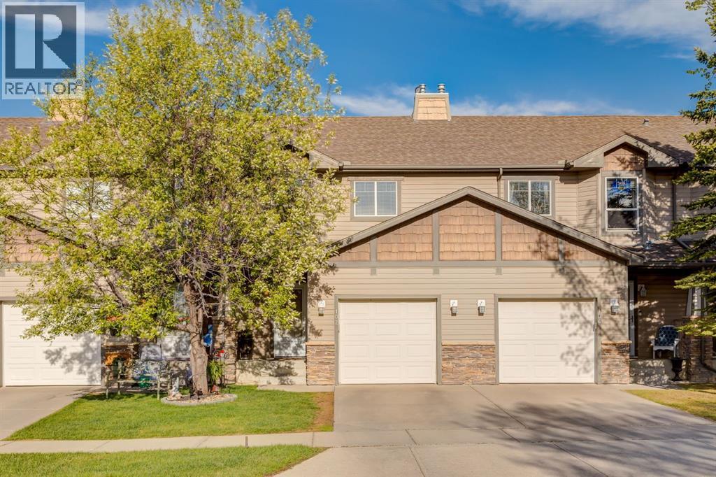 102 Cimarron Trail, Okotoks, Alberta