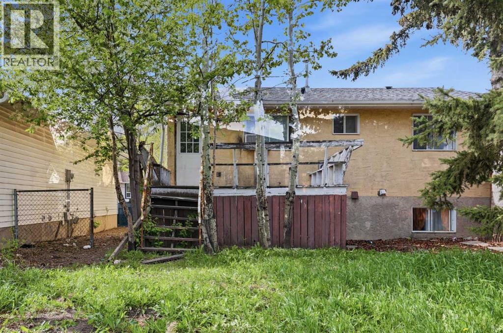 855 Whitehill Way NE, Calgary, Alberta  T1Y 3G1 - Photo 8 - A2314111