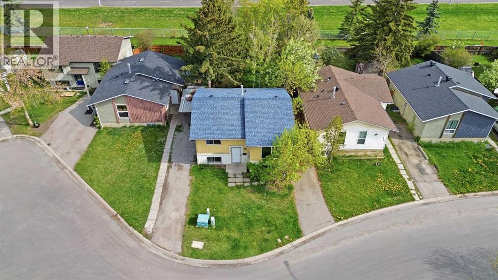 855 Whitehill Way NE, Calgary, Alberta
