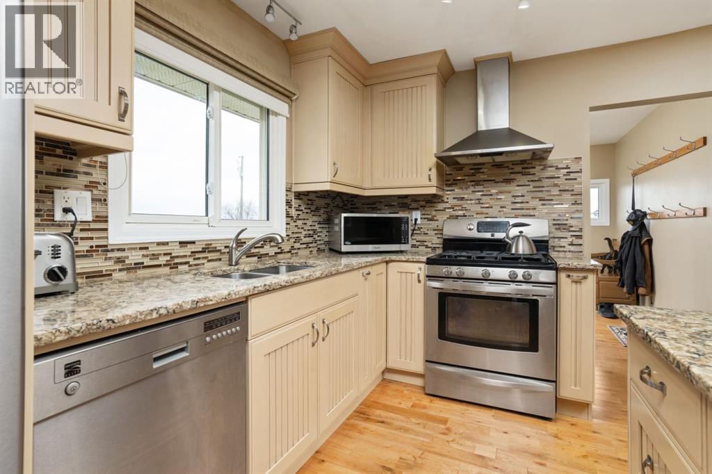 48107 Range Road 220, Rural Camrose County, Alberta  T0B 0G0 - Photo 4 - A2313607