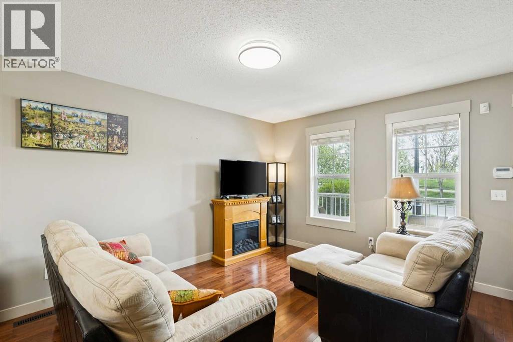 248 Cascades Pass, Chestermere, Alberta  T1X 0K8 - Photo 6 - A2314161