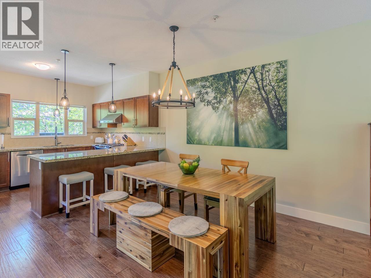 1162 Village Green Way, Squamish, British Columbia  V8B 0A9 - Photo 12 - R3127198