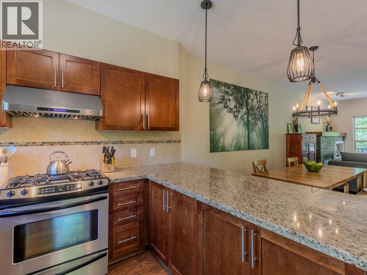 1162 Village Green Way, Squamish, British Columbia  V8B 0A9 - Photo 15 - R3127198
