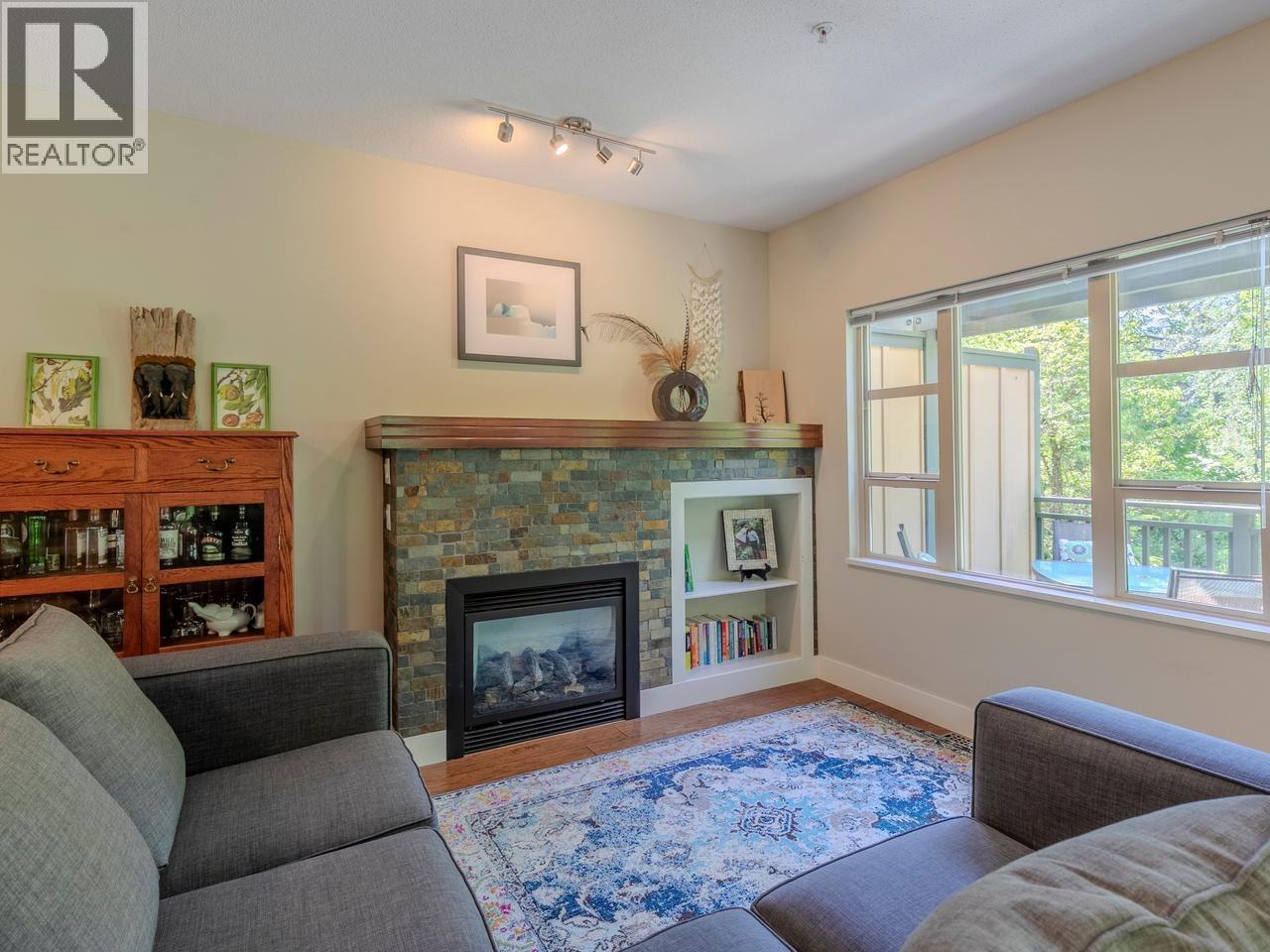 1162 Village Green Way, Squamish, British Columbia  V8B 0A9 - Photo 6 - R3127198