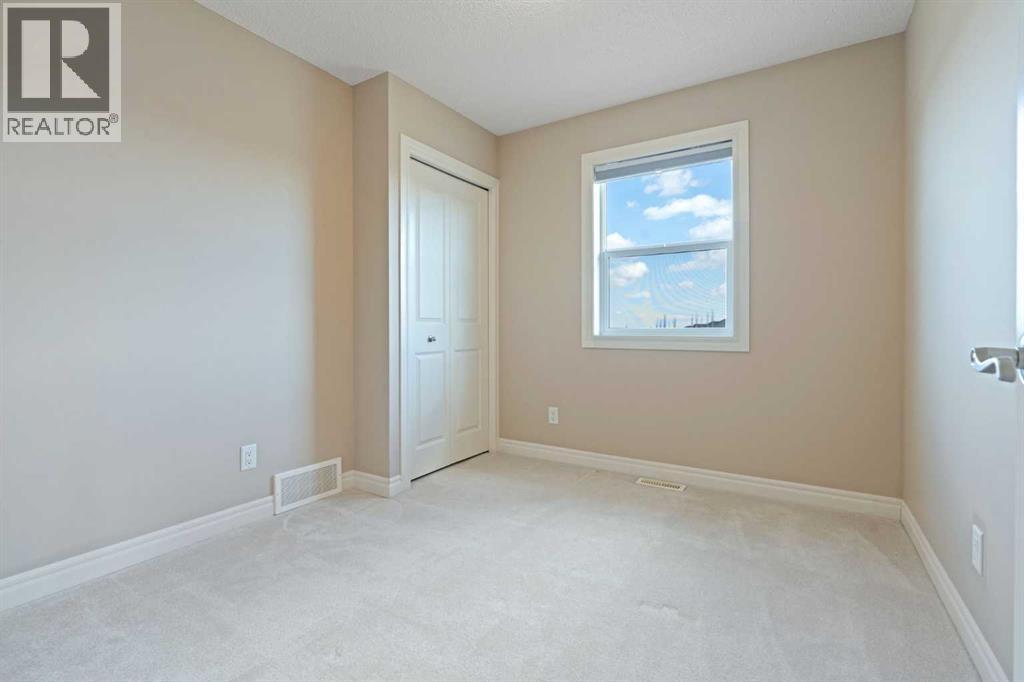 357 Kincora Drive NW, Calgary, Alberta  T3R 1N3 - Photo 32 - A2305802