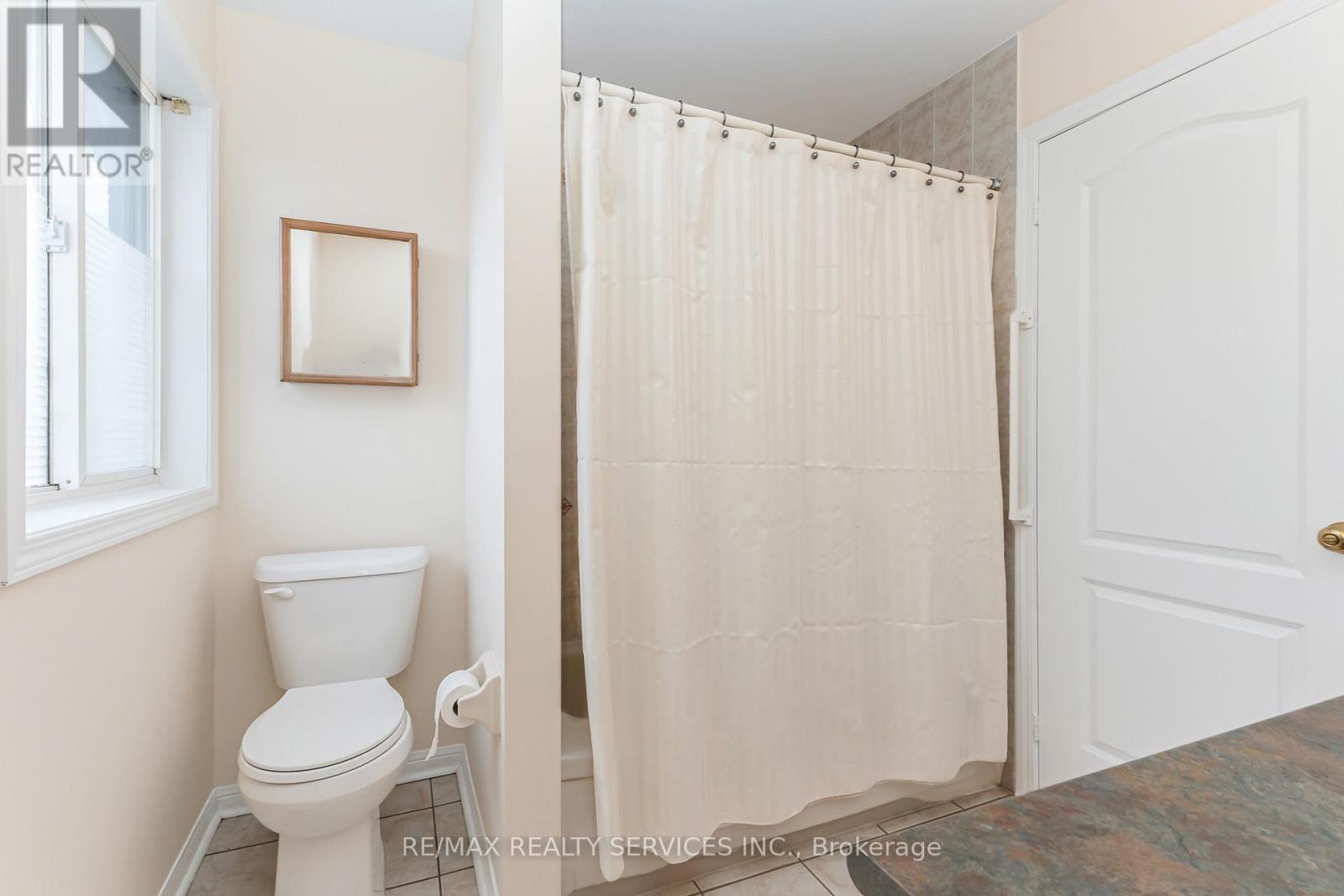 3 Springhurst Avenue, Brampton, Ontario  L7A 1P6 - Photo 37 - W13166838