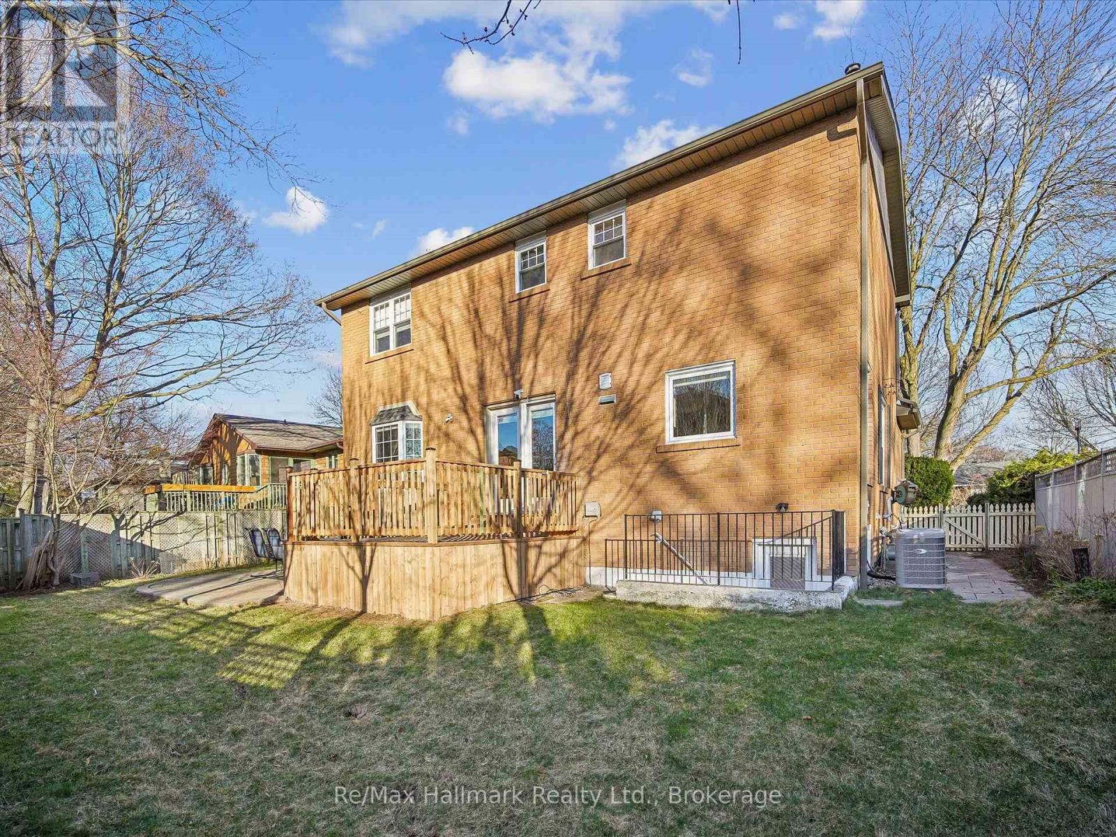 2103 Constance Drive, Oakville, Ontario  L6J 5V1 - Photo 41 - W12970324