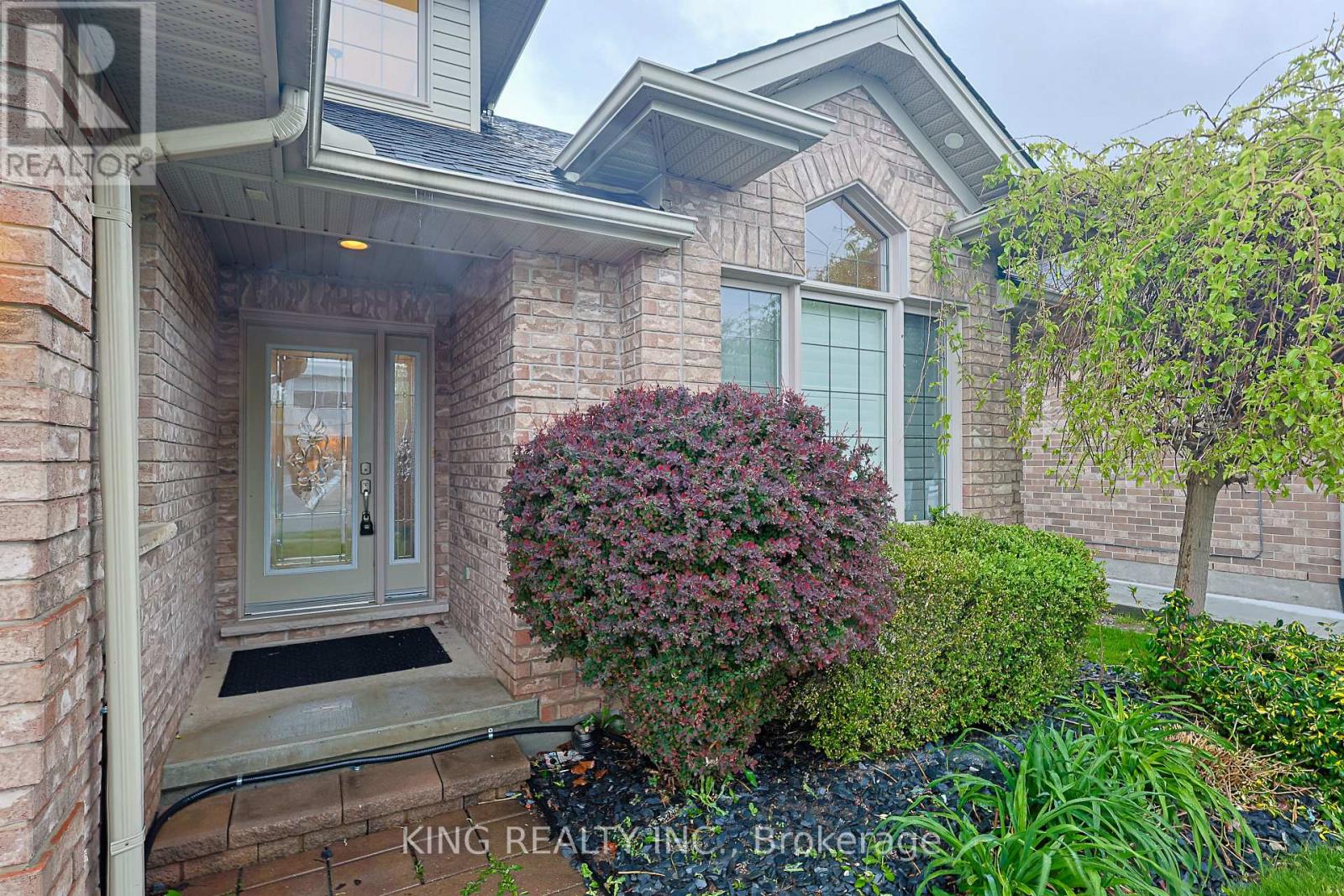 1223 Coronation Drive, London North, Ontario  N6G 0B4 - Photo 2 - X13161332