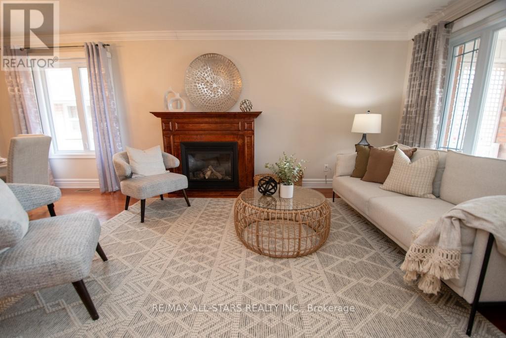 383 Wallace Drive, Kawartha Lakes, Ontario  K9V 6K7 - Photo 8 - X13035606