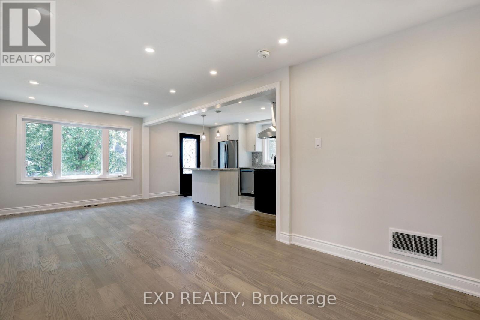 Main - 432 Mortimer Avenue, Toronto, Ontario M4J 2G9 - Photo 13 - E13166862