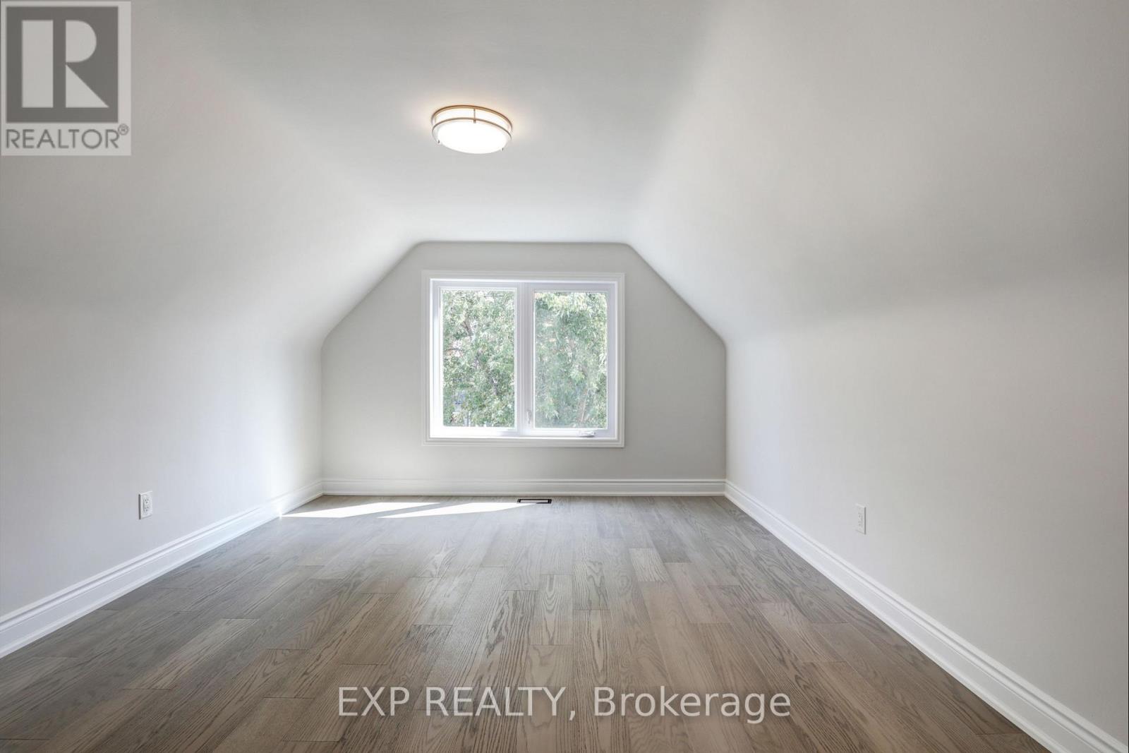 Main - 432 Mortimer Avenue, Toronto, Ontario M4J 2G9 - Photo 17 - E13166862