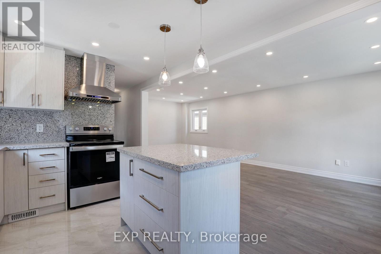 Main - 432 Mortimer Avenue, Toronto, Ontario M4J 2G9 - Photo 2 - E13166862