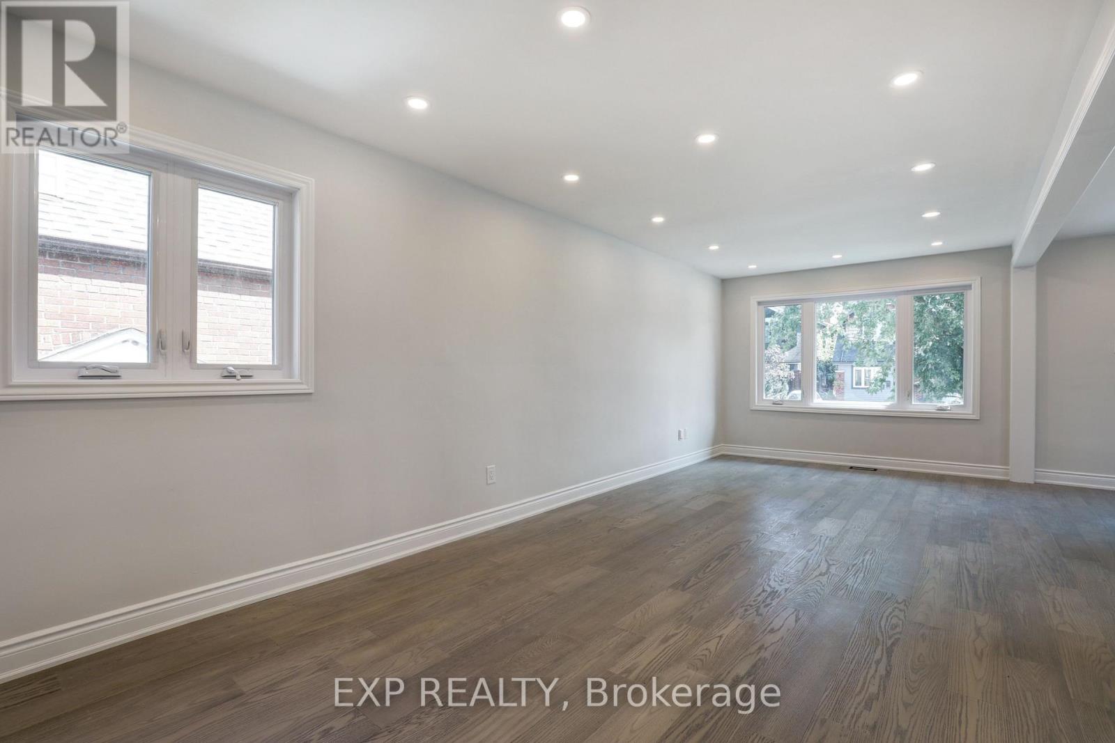 Main - 432 Mortimer Avenue, Toronto, Ontario M4J 2G9 - Photo 5 - E13166862
