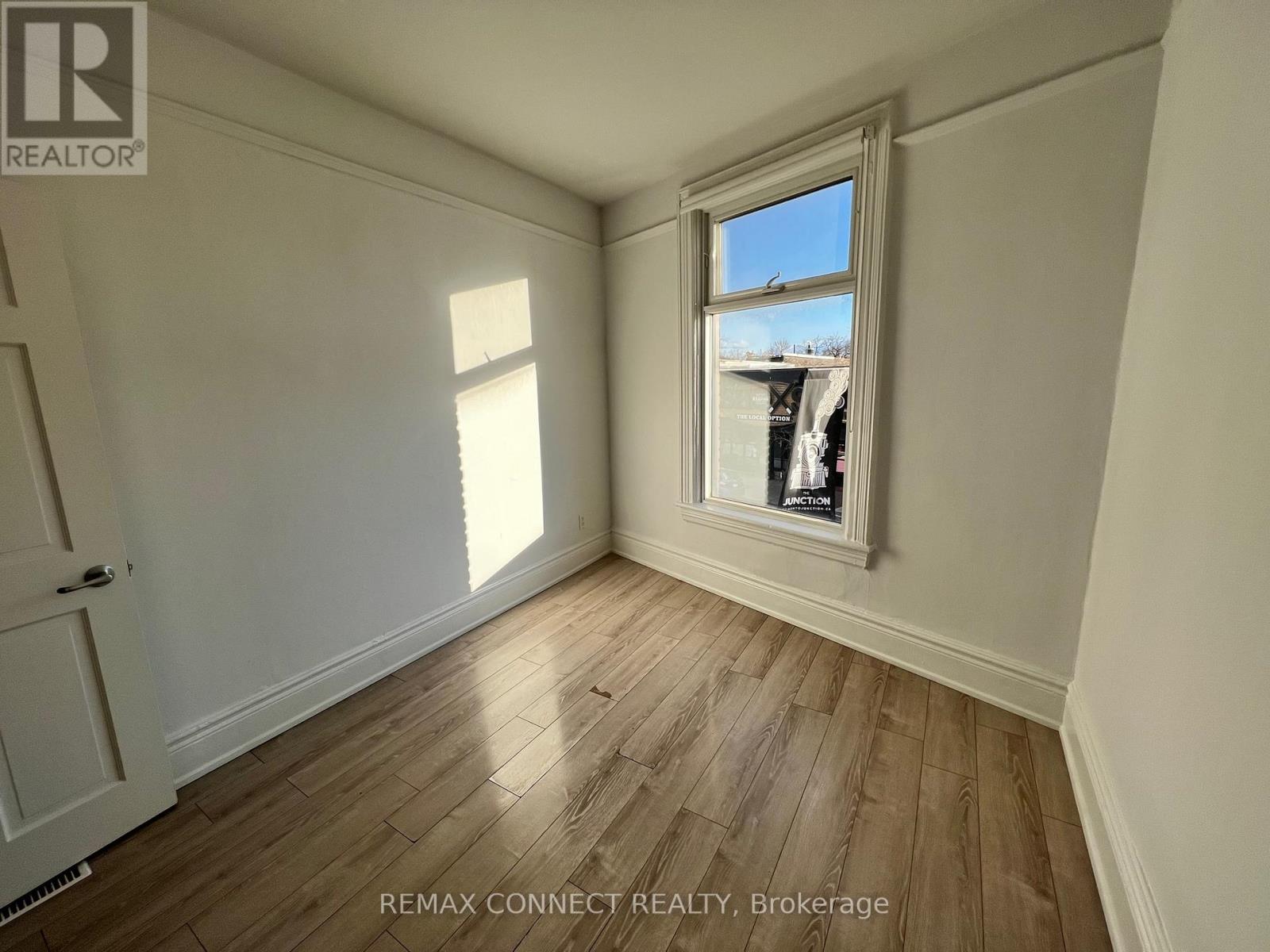2a - 2828 Dundas Street W, Toronto, Ontario M6P 1Y7 - Photo 10 - W13166870