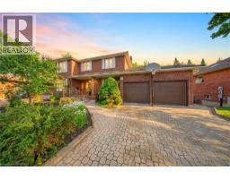 10 RIVA Ridge, Brantford, Ontario
