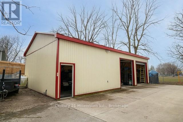 1 Jessie Street, Huron-Kinloss, Ontario  N0G 2R0 - Photo 45 - X12968646