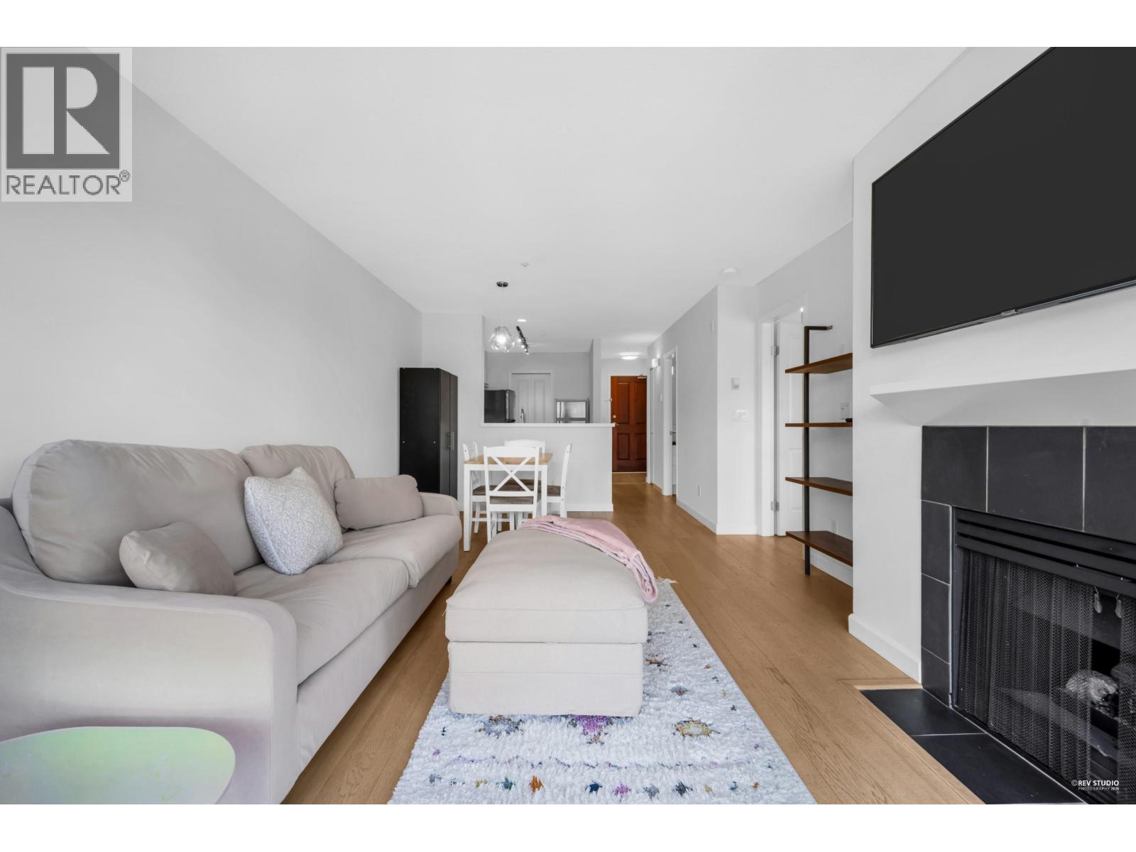 404 2575 W 4th Avenue, Vancouver, British Columbia  V6K 1P5 - Photo 4 - R3114009