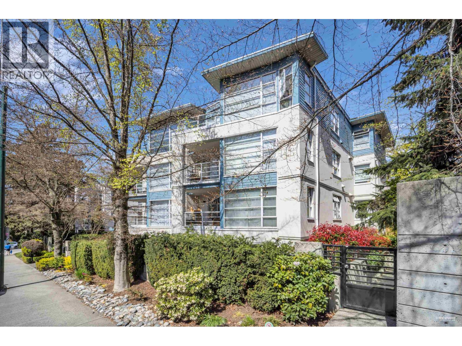 404 2575 W 4th Avenue, Vancouver, British Columbia  V6K 1P5 - Photo 25 - R3114009