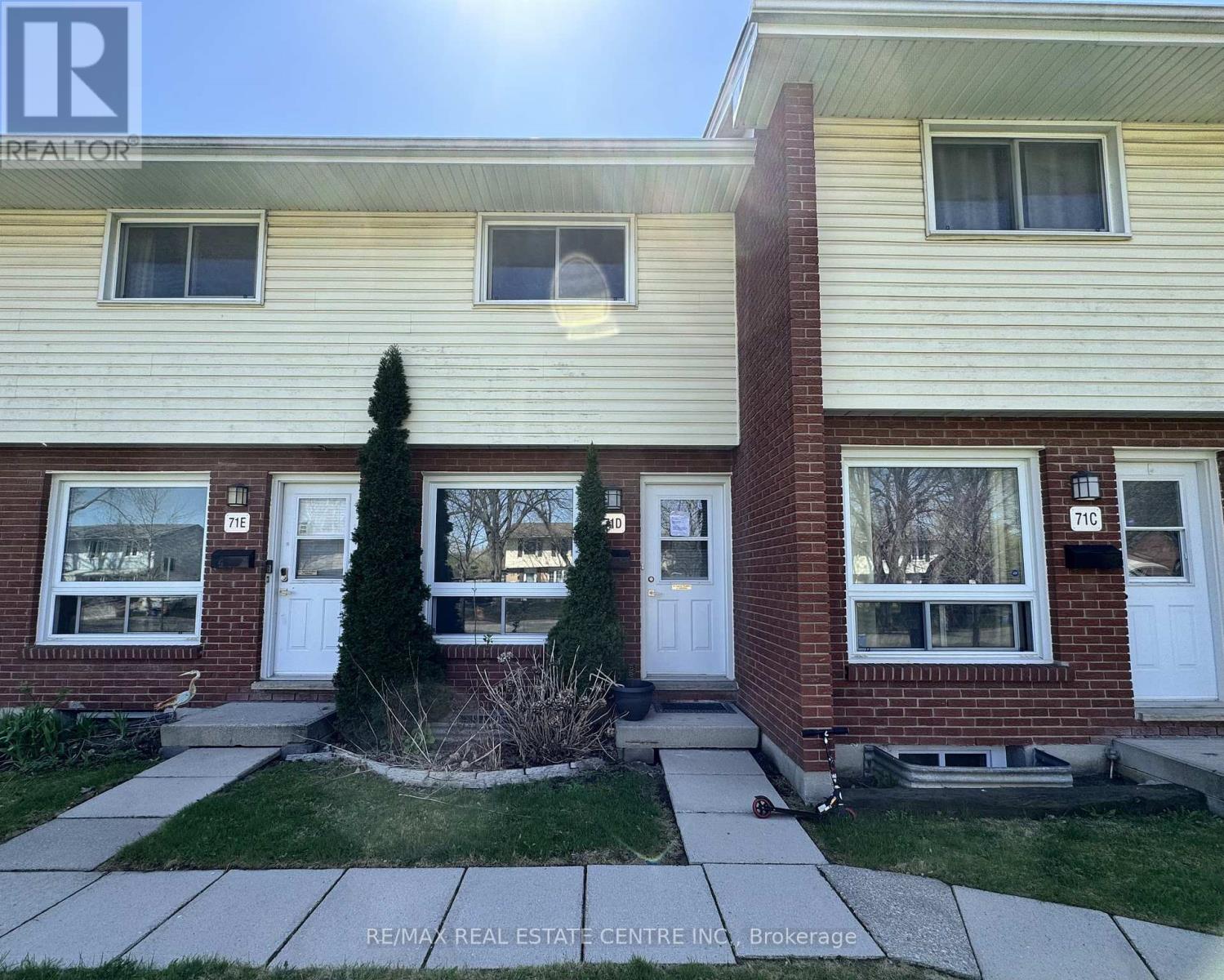 D - 71d Wellesley Crescent, London East, Ontario  N5V 1J6 - Photo 1 - X13166892