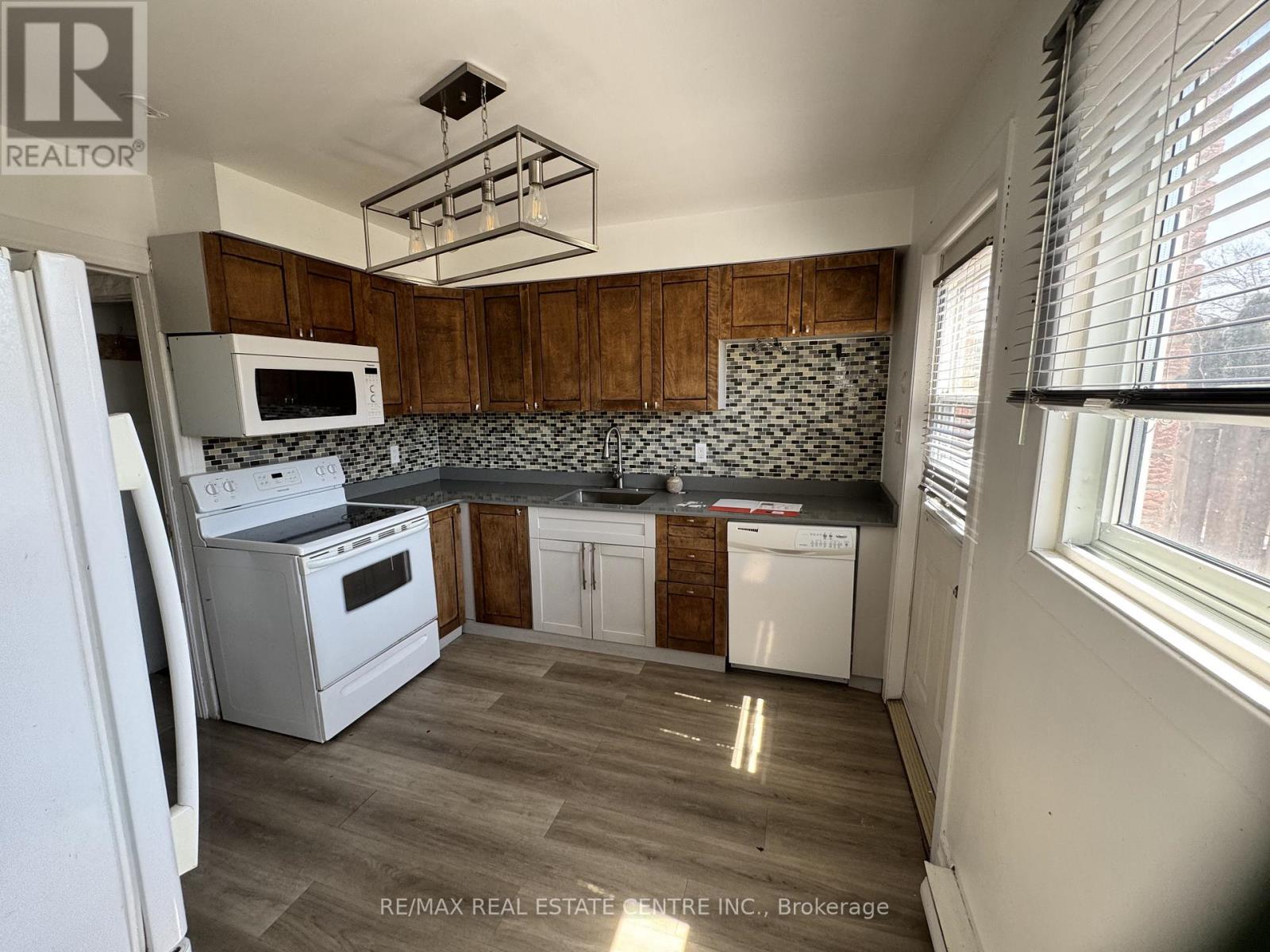 D - 71d Wellesley Crescent, London East, Ontario  N5V 1J6 - Photo 5 - X13166892