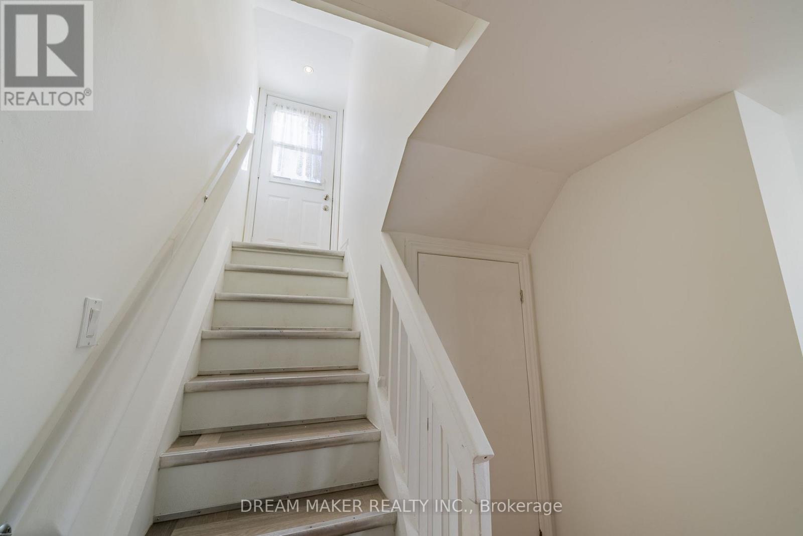 207 Cabot Street, Oshawa, Ontario L1J 5S2 - Photo 15 - E13166888
