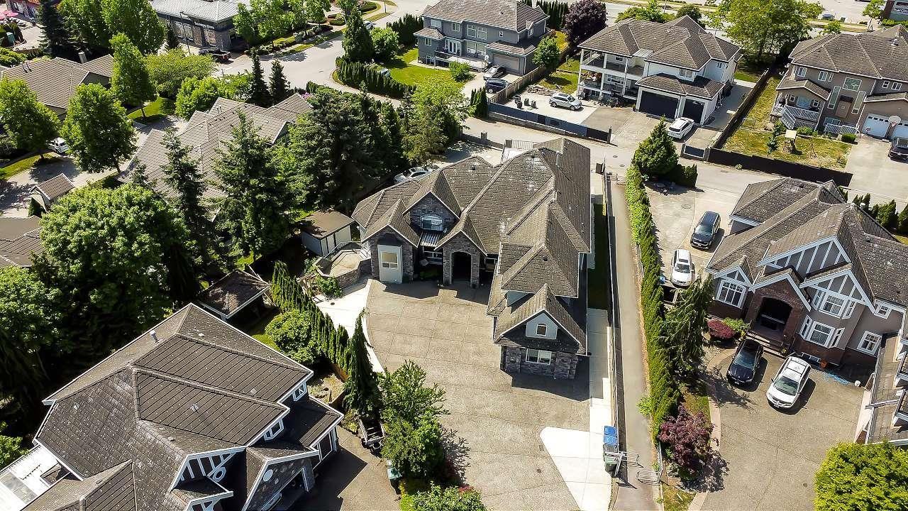 5733 W Kettle Crescent, Surrey, British Columbia  V3S 8R6 - Photo 4 - R3118734