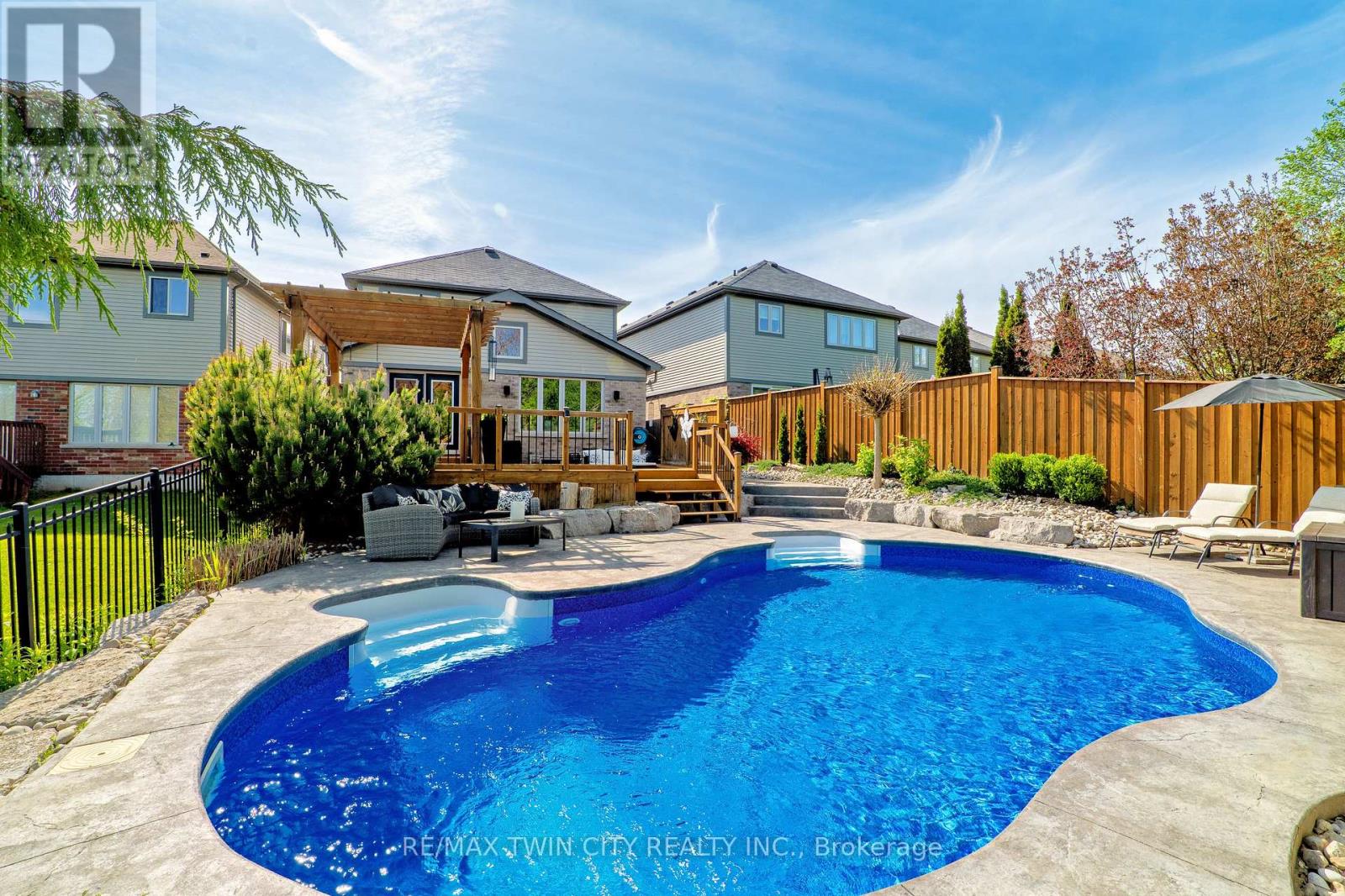 78 FOREST CREEK DRIVE, Kitchener, Ontario