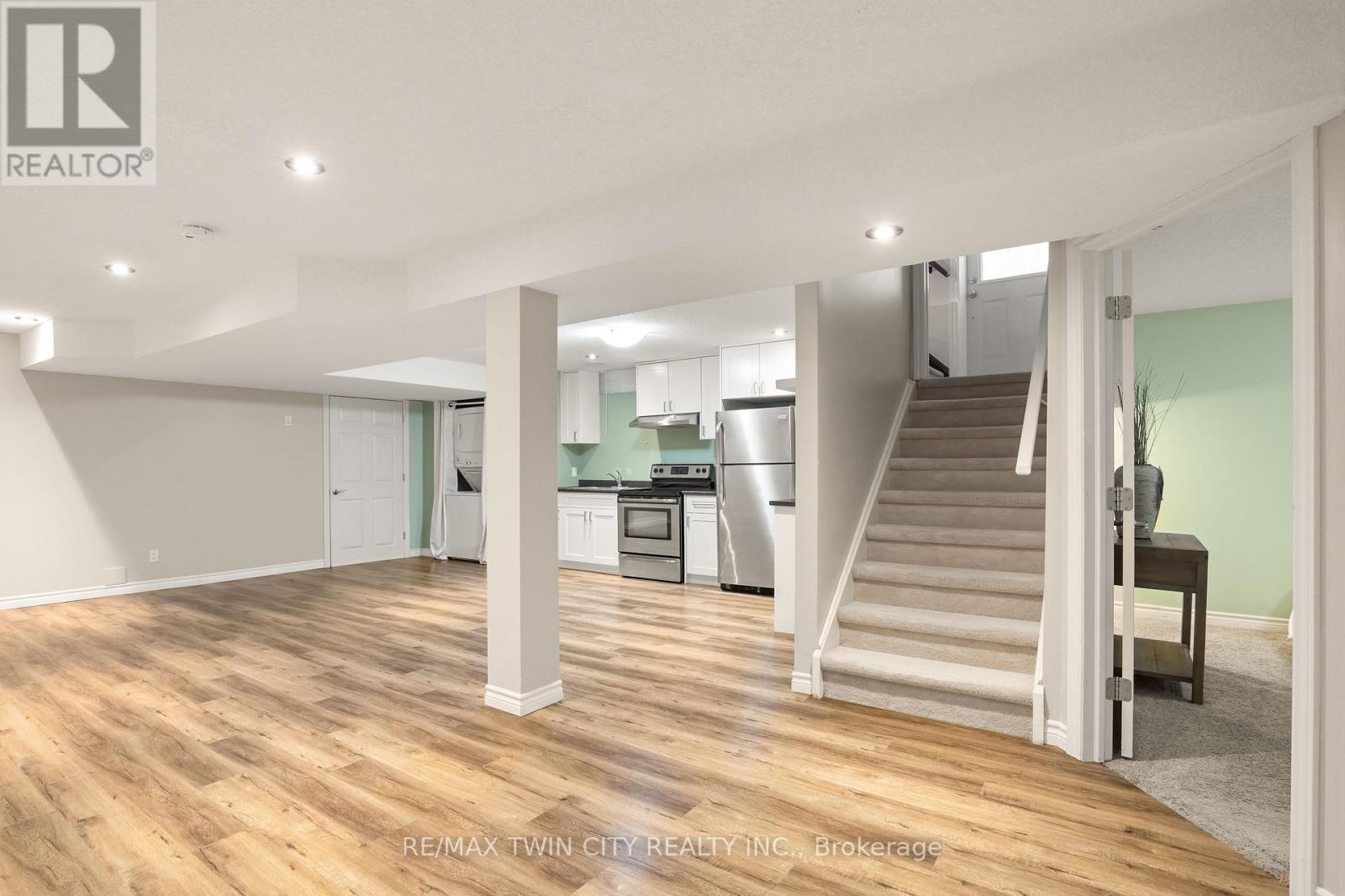 78 Forest Creek Drive, Kitchener, Ontario  N2R 0B5 - Photo 41 - X13166886