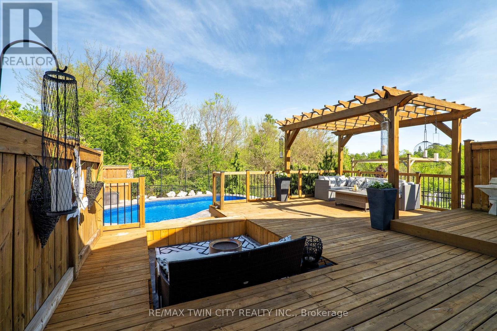 78 Forest Creek Drive, Kitchener, Ontario  N2R 0B5 - Photo 45 - X13166886