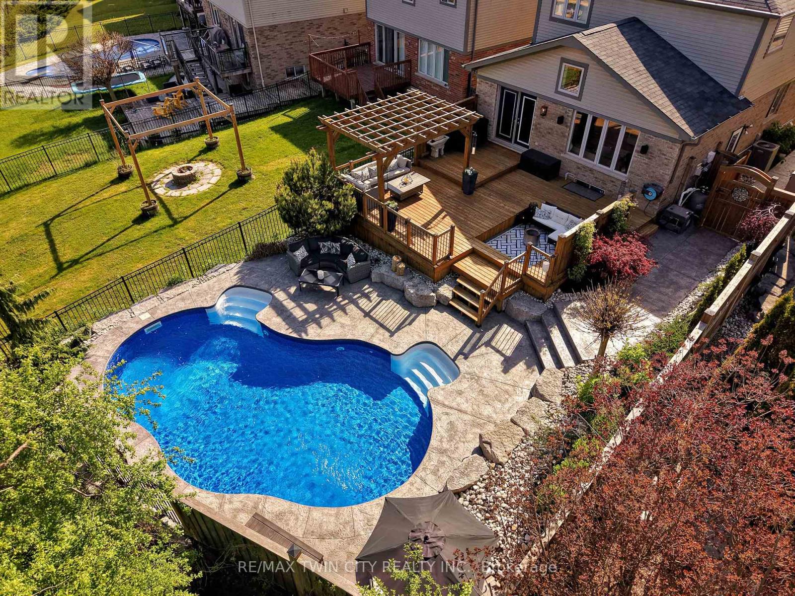 78 Forest Creek Drive, Kitchener, Ontario  N2R 0B5 - Photo 48 - X13166886