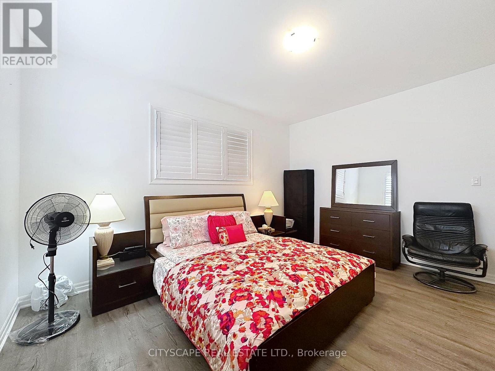 1790 Dance Court, Milton, Ontario  L9E 2A2 - Photo 17 - W13166916