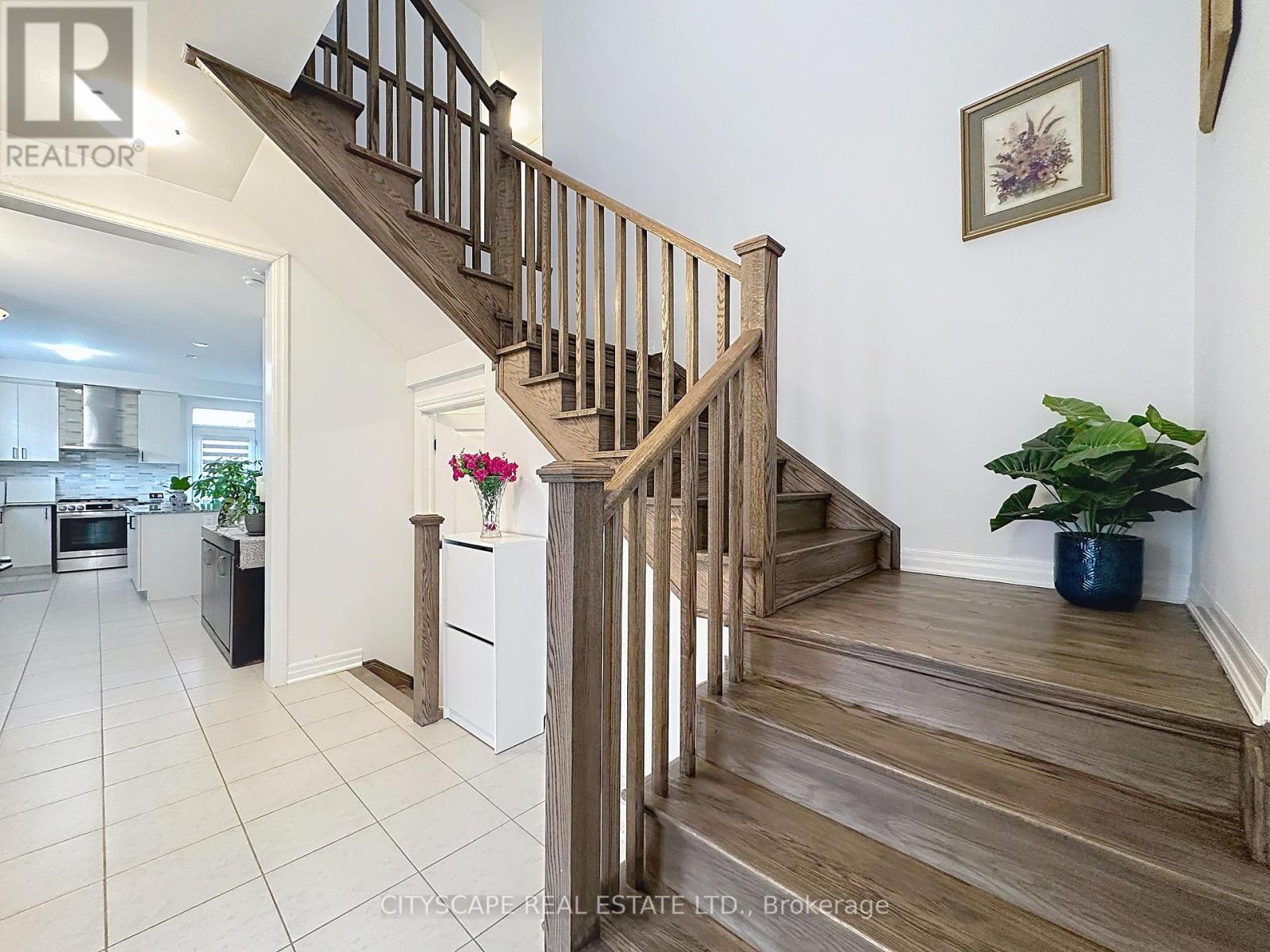 1790 Dance Court, Milton, Ontario  L9E 2A2 - Photo 35 - W13166916