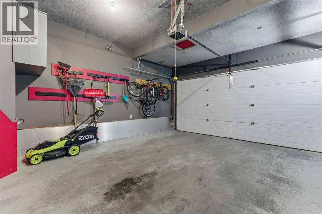 225 Panamount Road, Calgary, Alberta  T3K 0H9 - Photo 34 - A2314125