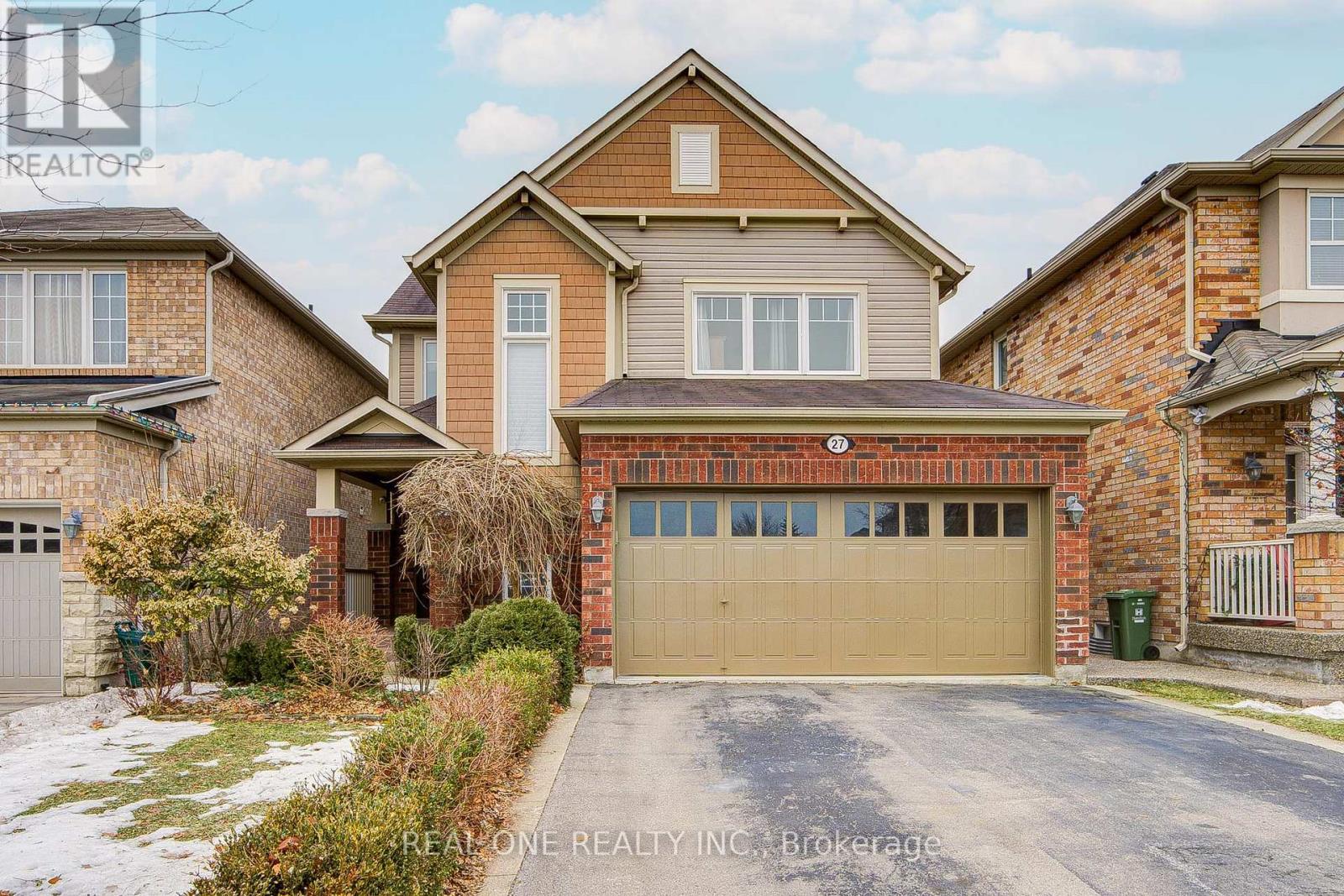 UPPER - 27 CRANSTON STREET, Hamilton, Ontario