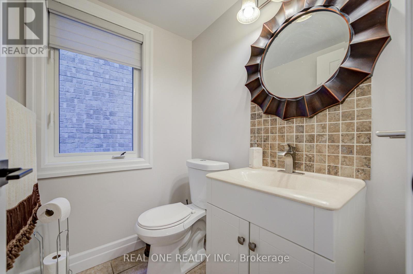 Upper - 27 Cranston Street, Hamilton, Ontario  L9K 0E3 - Photo 14 - X13166908