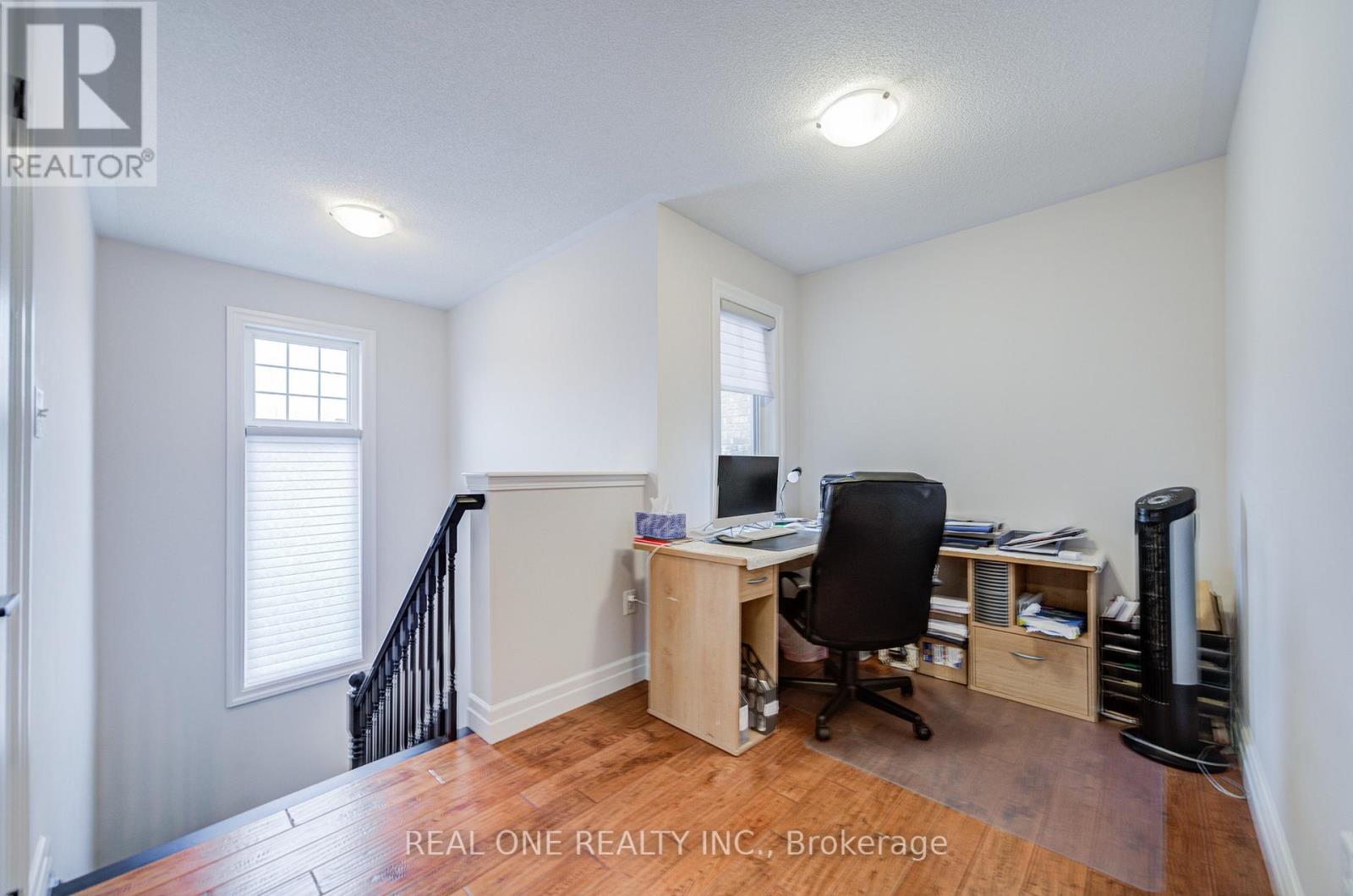 Upper - 27 Cranston Street, Hamilton, Ontario  L9K 0E3 - Photo 16 - X13166908
