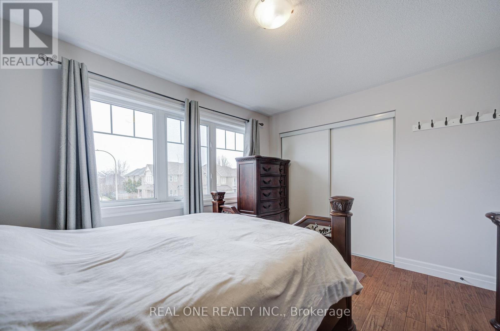 Upper - 27 Cranston Street, Hamilton, Ontario  L9K 0E3 - Photo 23 - X13166908