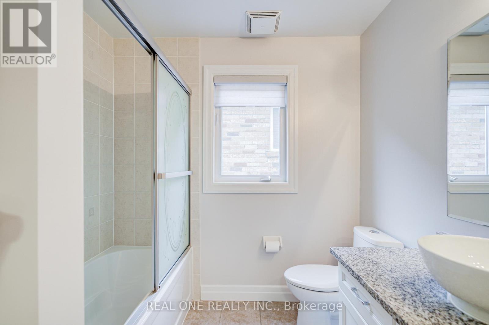 Upper - 27 Cranston Street, Hamilton, Ontario  L9K 0E3 - Photo 29 - X13166908