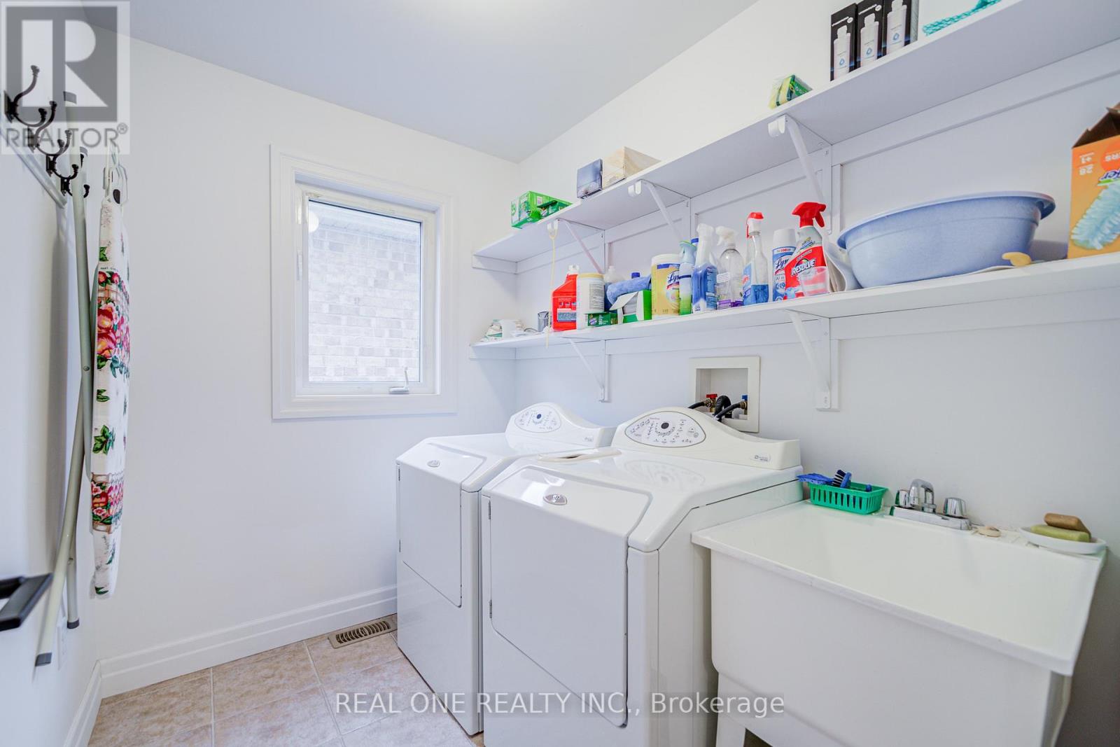 Upper - 27 Cranston Street, Hamilton, Ontario  L9K 0E3 - Photo 30 - X13166908
