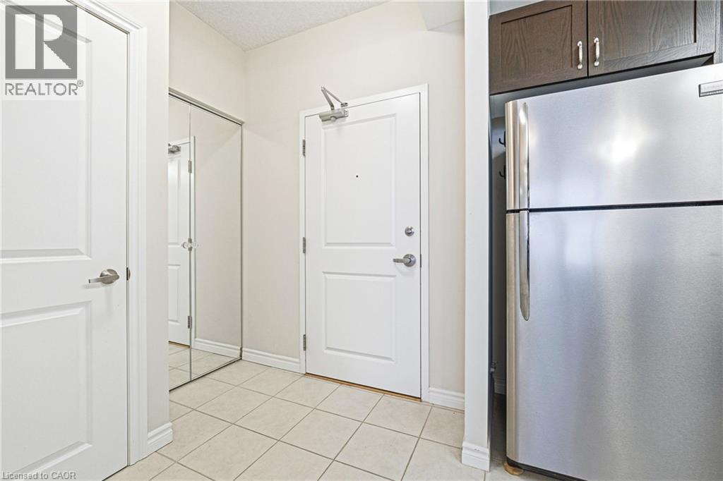 125 Wilson Street W Unit# 214, Ancaster, Ontario  L9G 0B3 - Photo 8 - 40819813