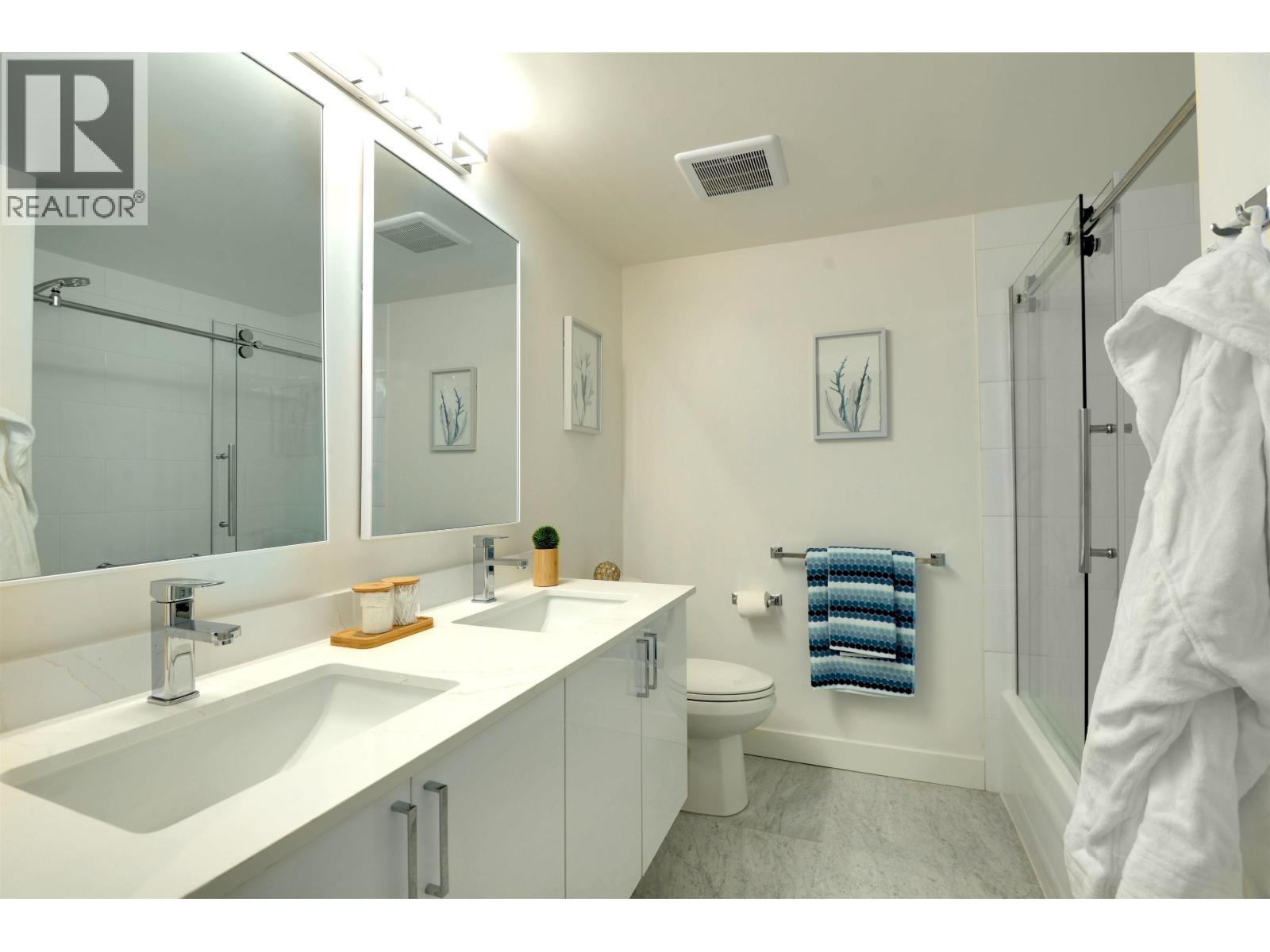 1604 121 W 15 Street, North Vancouver, British Columbia  V7M 1R8 - Photo 6 - R3127207