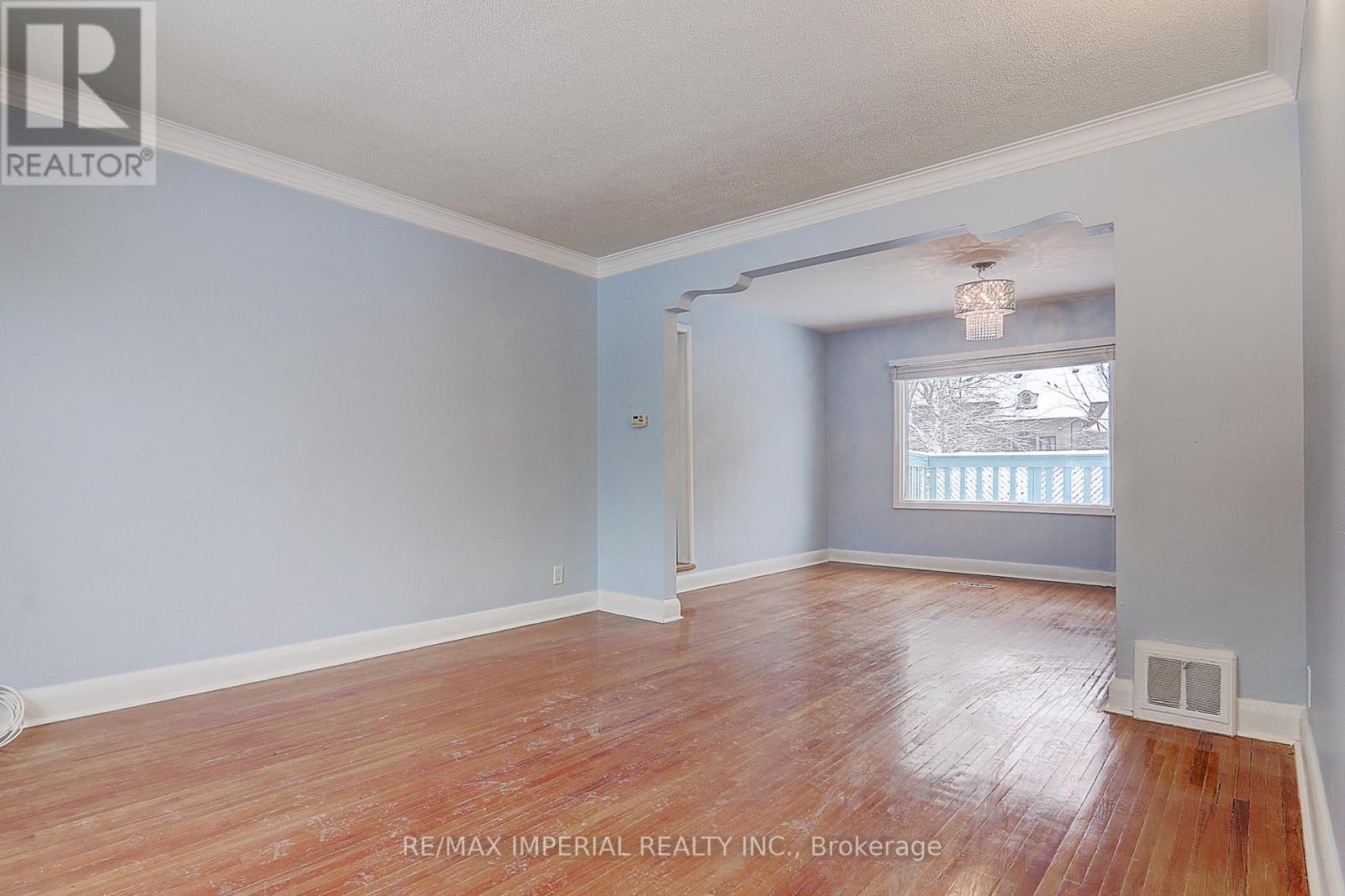 49 Sunset Beach Road, Richmond Hill, Ontario  L4E 3G7 - Photo 10 - N13166942
